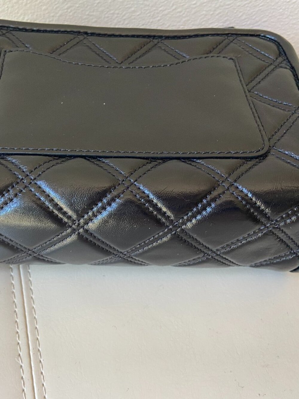 Marc Jacob’s soft shot 21 quilted crossbody bag!!! - Picture 6 of 7